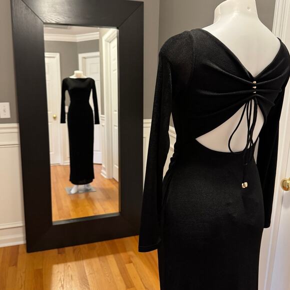Significant Other Bambi Long Sleeve Cut Out Back Ruched Black Maxi Dress Size 4 - Picture 10 of 15